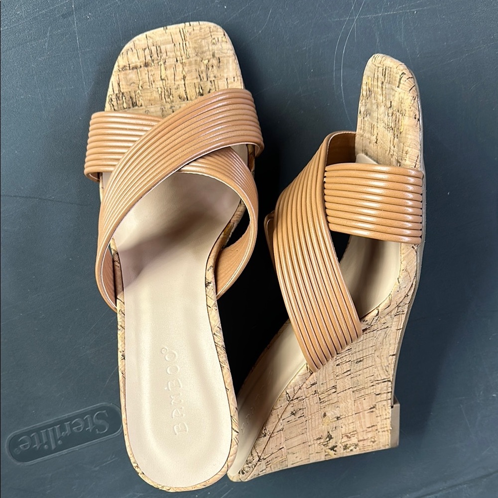 Wedge heel